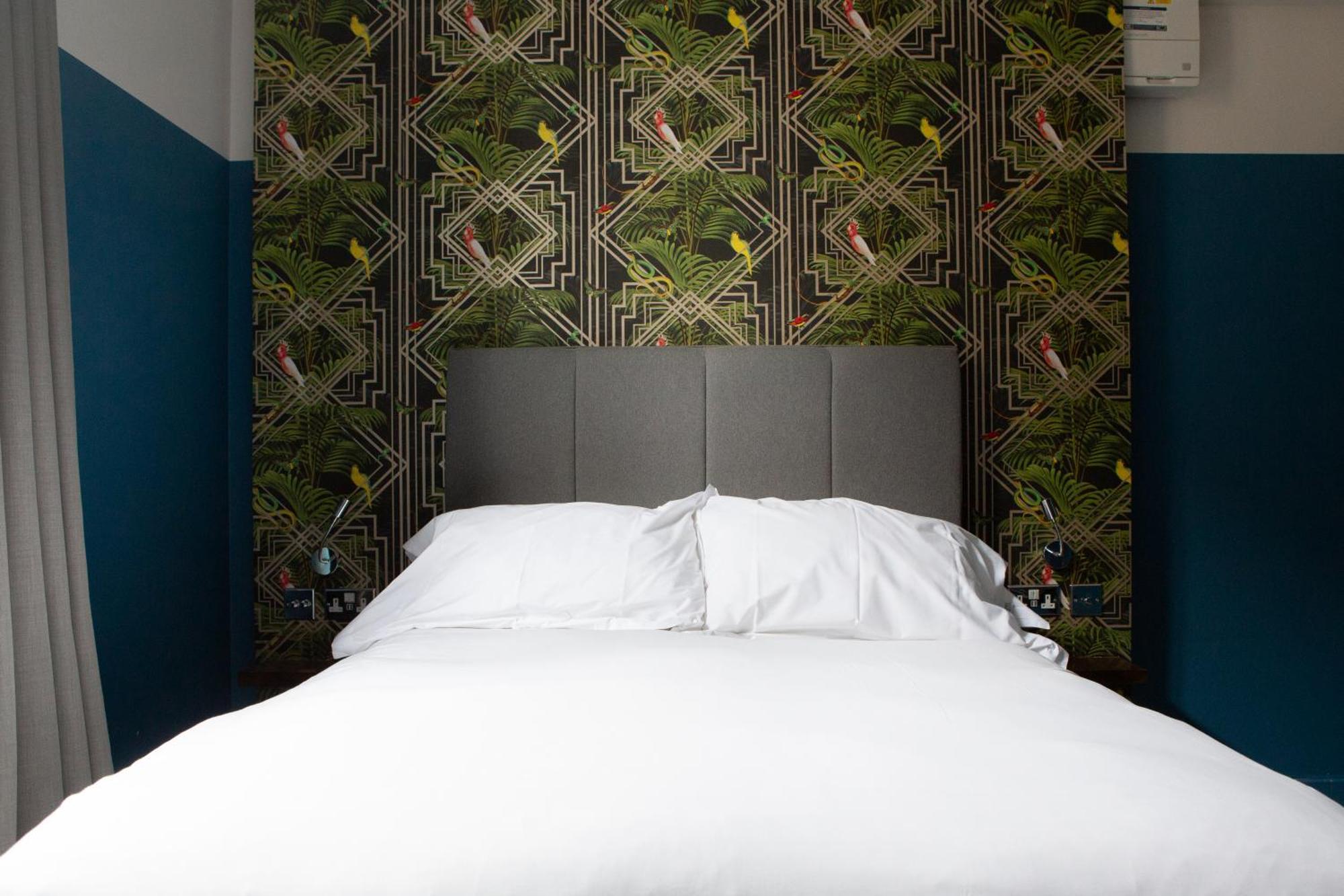 The Crown Rooms London Eksteriør bilde